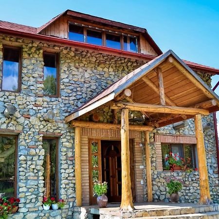 Casa Din Piatra Ξενοδοχείο Poiana  Εξωτερικό φωτογραφία