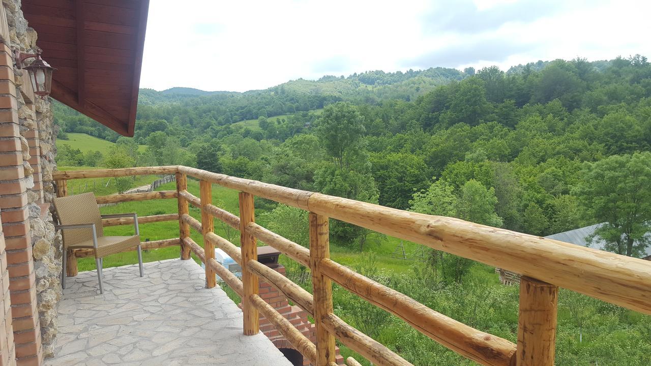 Casa Din Piatra Ξενοδοχείο Poiana  Εξωτερικό φωτογραφία