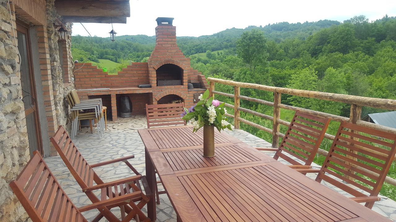 Casa Din Piatra Ξενοδοχείο Poiana  Εξωτερικό φωτογραφία
