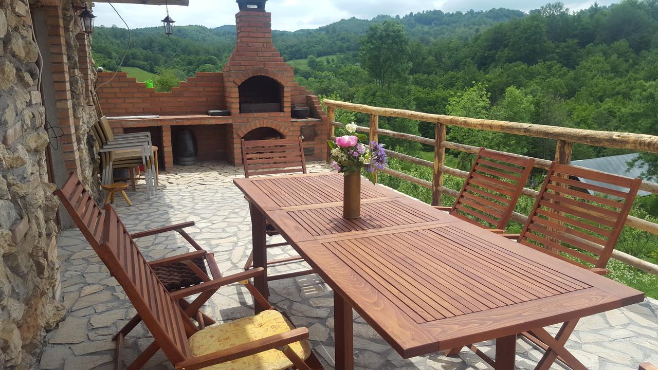 Casa Din Piatra Ξενοδοχείο Poiana  Εξωτερικό φωτογραφία